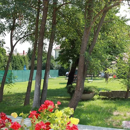 Pensionat Rabensteiner Panzio Fertőd