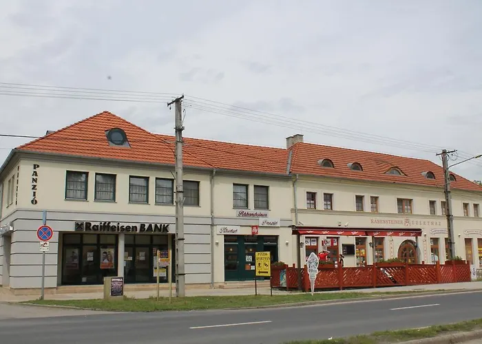 Rábensteiner Panzió 4* Fertőd